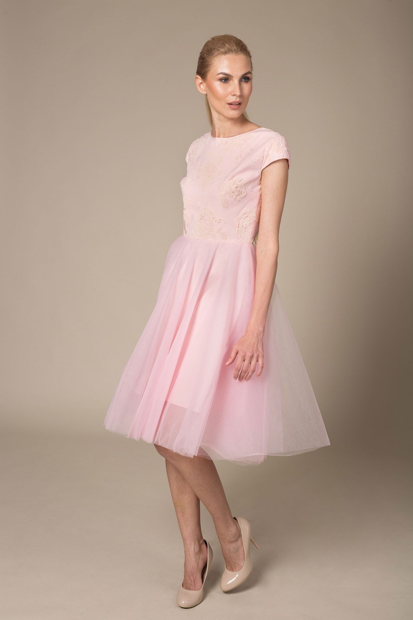 Pink short sleeve lace overlay  tulle midi dress - Le Parole